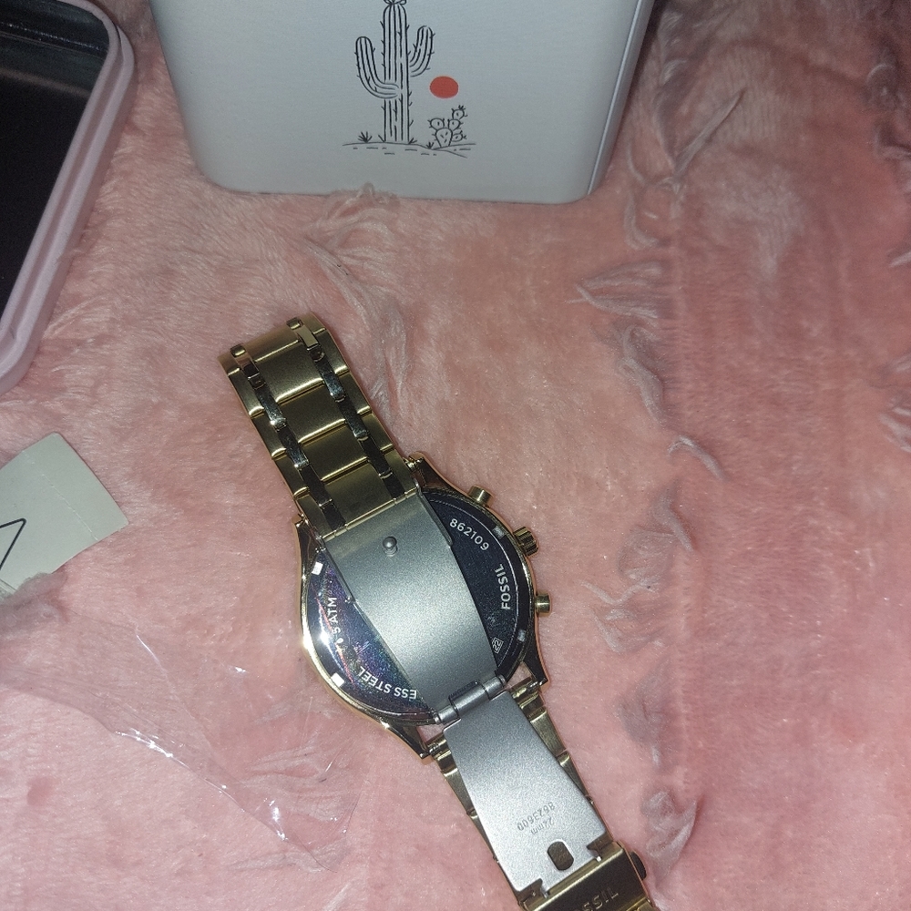 Fossil Watch Color: Gold - Picture 5 of 8